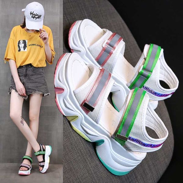 

2020 summer new fashion wild color matching fairy wind sandals rainbow bottom thick bottom increased beach sandals female x023, Black