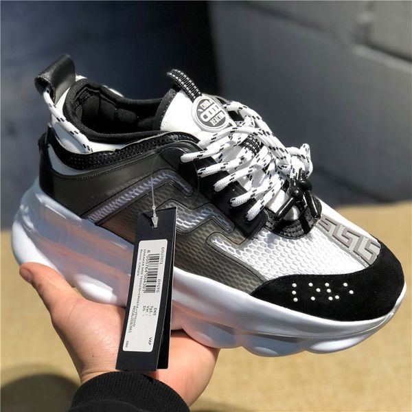 

Sapatos ocasionais sneakerwholesale