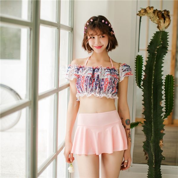 

three-piece women's split bikini swimsuit short skirt small breast steel holder gathering bikini swimsuit, White;black