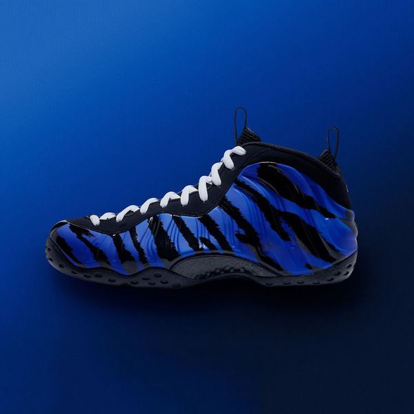 

2019 memphis tiger stripes bv8161-400 foam one wmns mens basketball shoes racer blue penny hardaway white black men sports sneakers 7-13