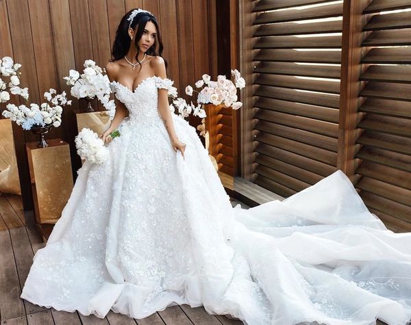 

luxury elegant off-the-shoulder 2019 wedding dresses with long train princess lace appliques crystal beaded bridal gowns, White