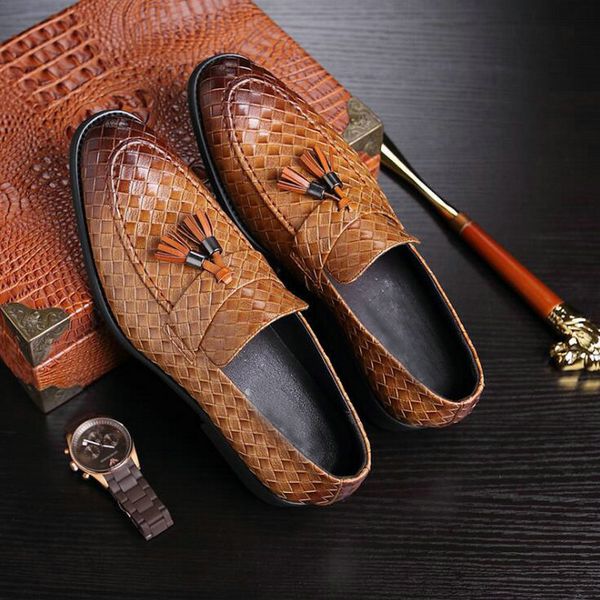 

2019 New luxury brand fashion Men tassel loafers shoes leather italian formal dress office footwear oxford shoes for men AA-101
