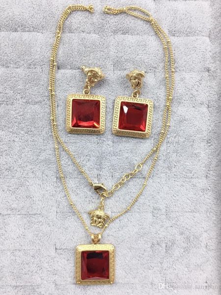 

925 silver needle complex antique embossed portrait gold plated ruby earrings and necklace ladies fast delivery, Golden;silver