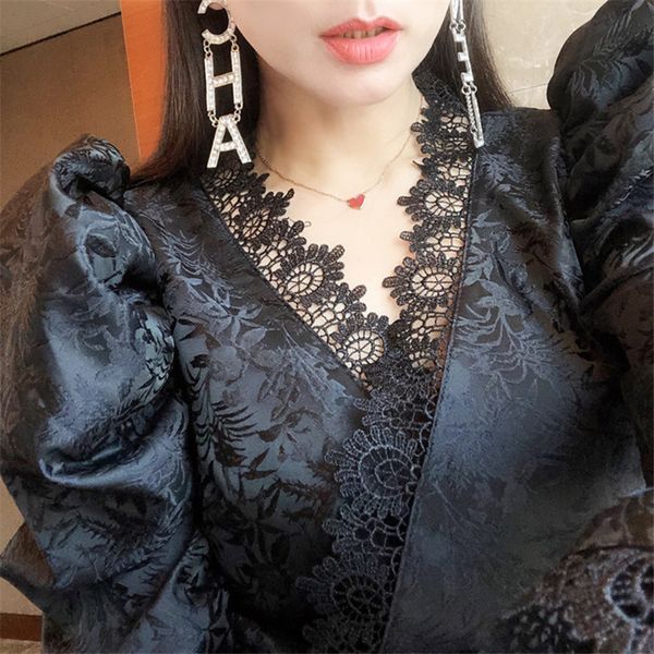 

spring vintage three dimensional print puff sleeve v neck patchwork lace embroidered blouses autumn streetwear female, White