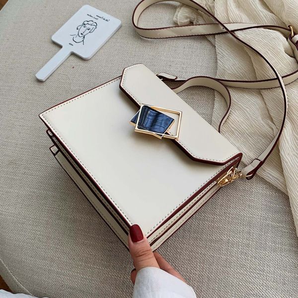 

2020 new fairy simple retro high-end western style messenger bag