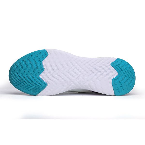 

2020 couple's shoes breathable socks running shoes trend couple's athletic men and women outdoor running 700