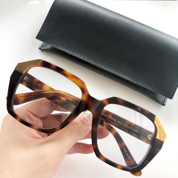

designer sunglasses-51 luxury womens simple trend style sun glasses ladies fashion female goggle anti-uv400 lens eyewear with box, White;black
