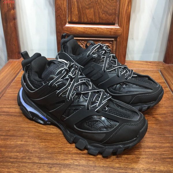 

2019 luxury platform shoes for designer dad shoes basketball genuine leather selling kanye ing, Black