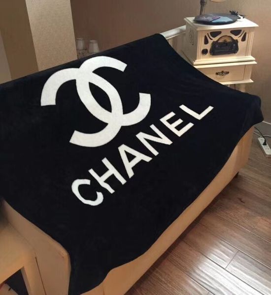 

150*200cm creative design fashion flannel comfortable blanket children universal sofa blanket napping cot office blanket