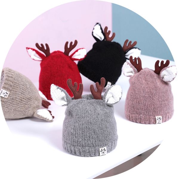Cappello in corno di cervo per neonati e bambine lavorato a maglia autunno e inverno cappello di lana per neonato caldo cappello per bambini in cartone animato P078