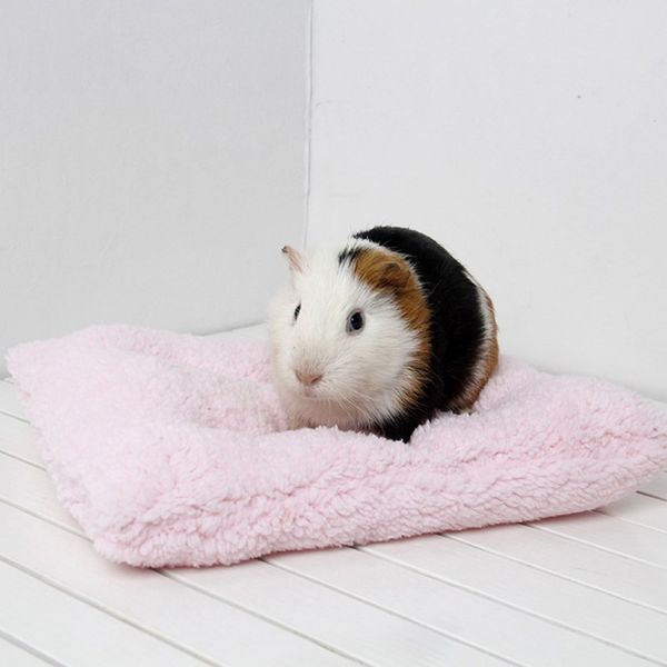 

small pets bite resistant warm bed house winter sleeping mat for hamster, rabbit, guinea pig