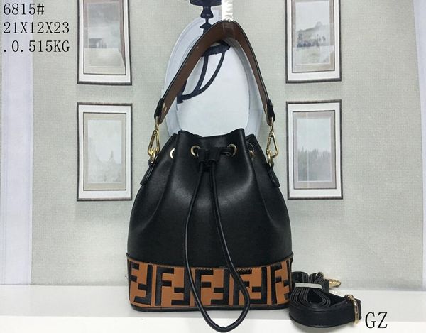 

Mochila Estilo yuyu1688