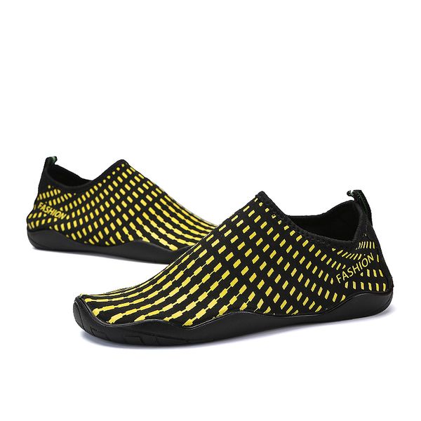 

swimming diving breathable water shoes man woman quick drying upstream sandals scratch-resistant beach socks yoga shoes unisex