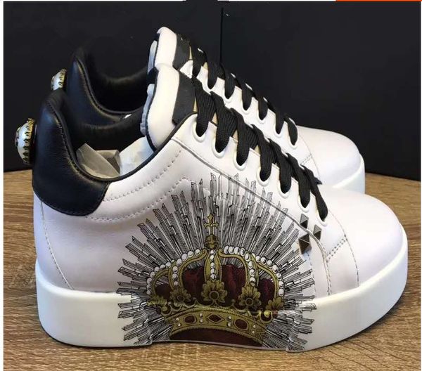 

2020 name brand man casual shoes flat kanye west fashion wrinkled leather lace-up high male arena shoes mb05, Black