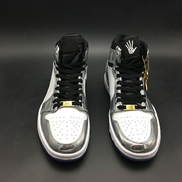 

With Box Top Quality 1 OG High Pass The Torch Hi 16 Mens Basketball Shoes 1s Silver White Sports Trainers Sneakers The Shoe