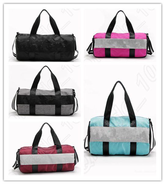 

2019 sport bags for women luxury handbags letter large capacity travel duffle striped waterproof beach bag on shoulder for outdoor business