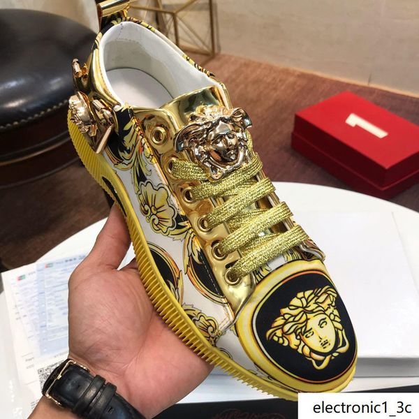 

2019qow spring and autumn men s casual sports shoes high-belt travel sneakers, with micro-standard, with the original box fast deliveryh