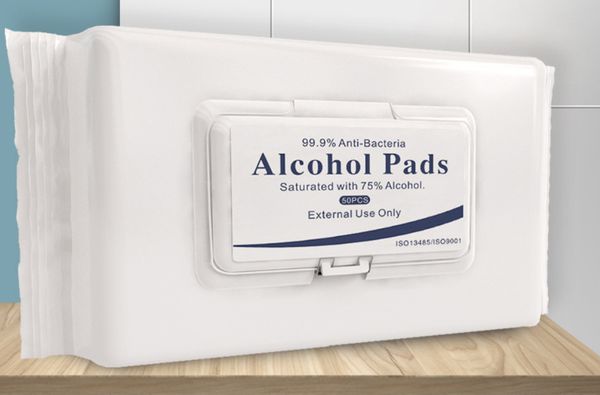 

the latest one pack = 50 sheets of alcohol wipes with ce and american certificates, 75% alcohol wipes for household disinfection in english