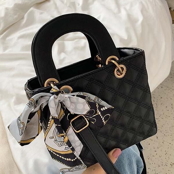 

2019 autumn new luxury designer classic fashion embroidery line lingge bag shoulder slung handbag transport