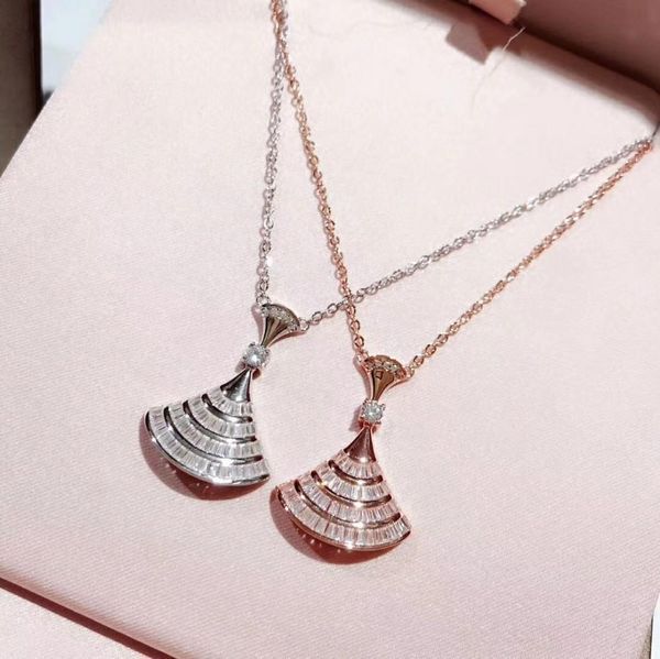

excellent the new women's glamour fashion wild full of classic skirt necklace style goddess series, Silver