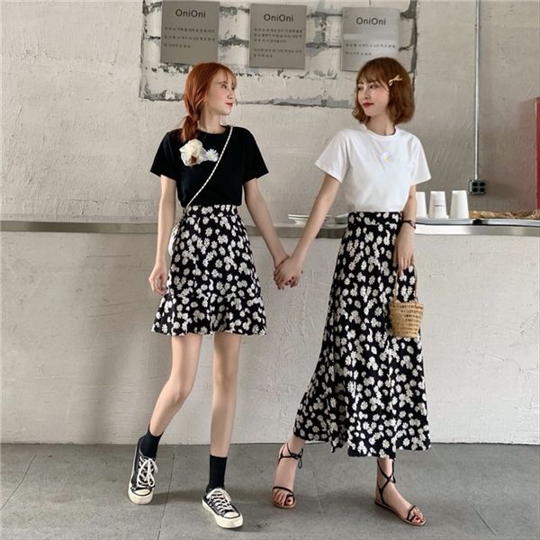 

little daisy floral female 2020 high waist skirt slim all-match a- word chiffon skirt, White