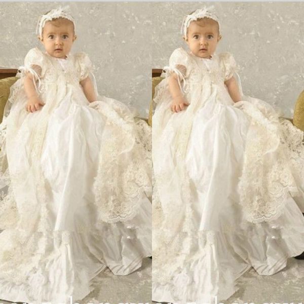 

2020 christening gowns for baby girls lace appliqued short sleeve baptism dresses with bonnet first communication dress, White