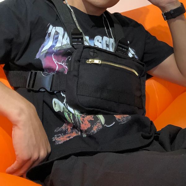 

2020 новый повседневный функция chest rig сумки streetwear для мальчика талия обновления мужской kanye new грудь сумка для мужчин tactical v