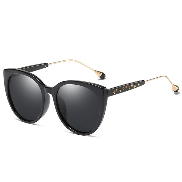 

new men's and women's fashion sunglasses retro style big box metal frame sunglasses big face designer 5 color frame retro protecti, White;black