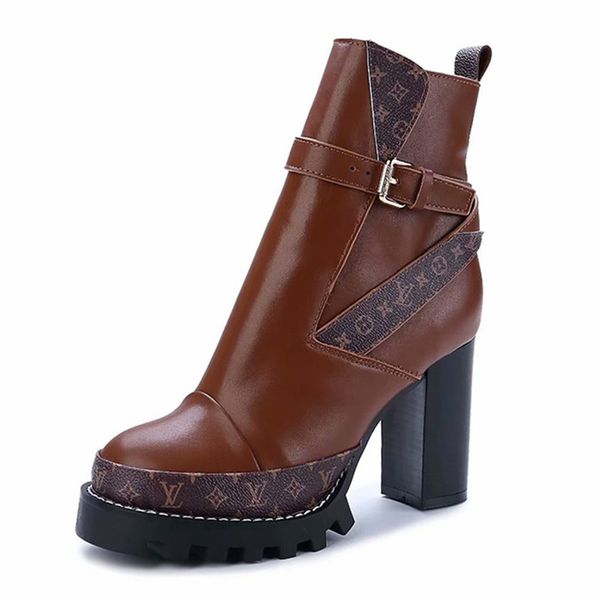

european station autumn and winter super high-heeled platform thick with ankle boots female luxury round head belt buckle martin boots, Black