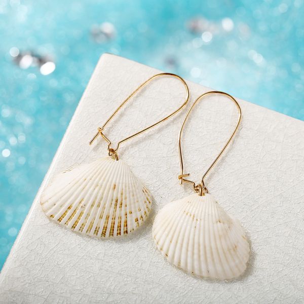 

wedding accessories creative vintage sea scallop earrings new shell pendant earrings, White