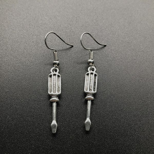 

день древнего серебра отвертки кухонного нож ключ ax бытовой серия гаджет charm серьги творческих женщин дам ювелирных изделий отец подарки, Silver