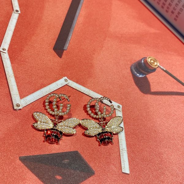 

korean temperament g letter simple earrings female micro inlaid bee pearl earrings japanese and korean net red wild earrings, Golden;silver