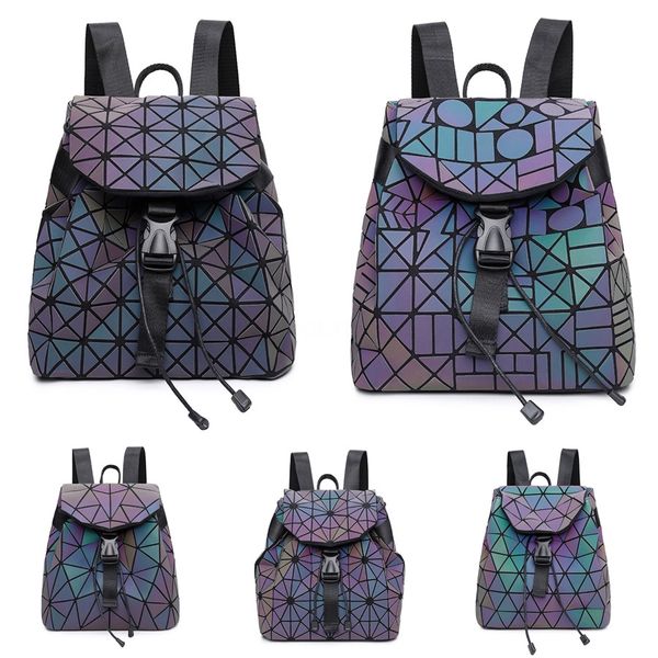 

женщины кожаный рюкзак дизайнеры моды сумки на ремне pu светящиеся женщины сумка старинные bolsas femininas геометрические 2020 #755