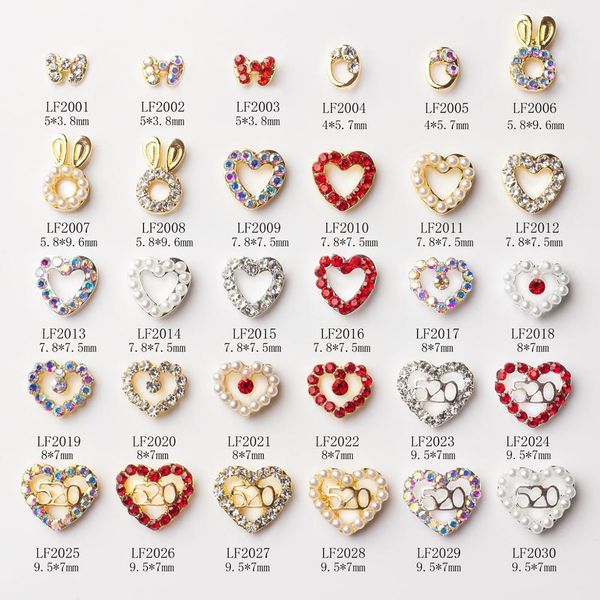 10 Stück Valentinstag 3D-Legierung Herz Liebe Nagel Kunst Dekorationen liefert Strass Perlen Metall Nägel Zubehör Schmuck Charms