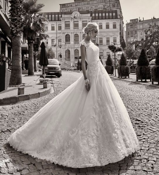 

wedding dresses vintage lace bride gown rustic robe de mariage ball princess vestido casamento, White