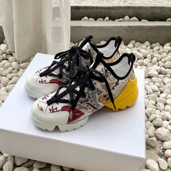 

2020 luxury women designer shoes ladies running casual shoes garden shoes d-connect outdoor neoprene sports sneakers 35-40
