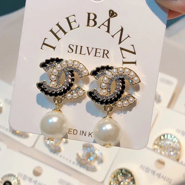 

2019 most fashionable style rhinestone alloy jewelry fashion earrings jewelry luxury earrings lover gift, Silver