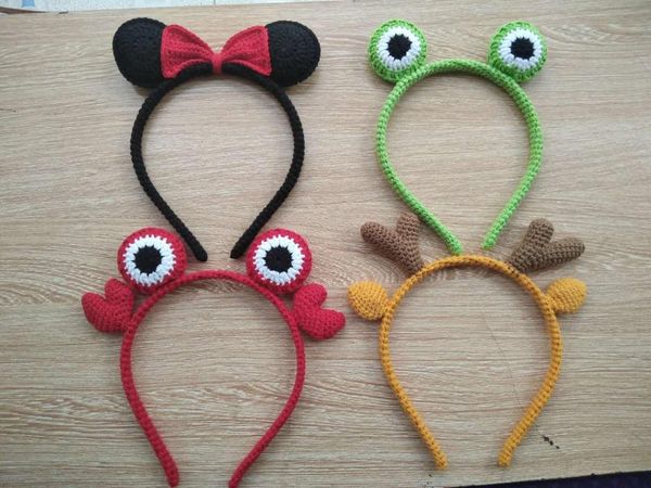 

pure hand crochet hair hoop, hair rope, ornament, ornament, binding,gift , present kids accessories customized, Slivery;white