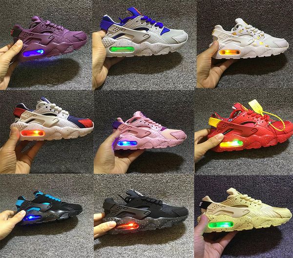 

детские дети run обувь освещение huarache 4 i кроссовки huaraches детей спортивная обувь мальчиков девушки черный белый спорт обучение тапки, Black