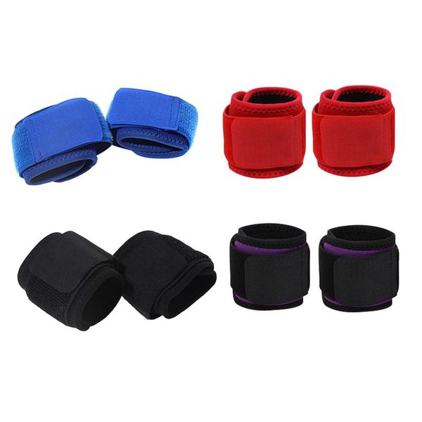 

2pcs weightlifting wrist guard bandage sweat-absorbent sports wristbands adjustable sports protective gear, Black;red