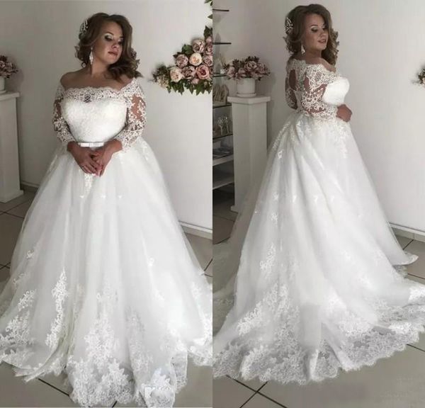 

2019 elegant lace plus size wedding dresses sheer neck 3/4 long sleeve appliques illusion hollow back garden country bridal gowns, White