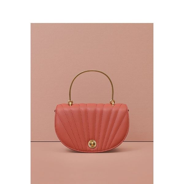 

2020 metal portable embroidered saddle bag