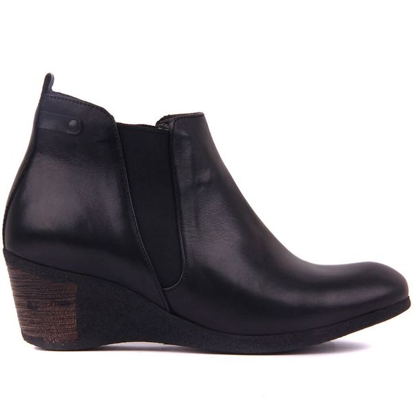 

sail-lakers black leather step-in women boots