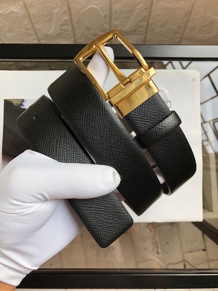 

Black Vintage Gold and Silver Metal Buckle Business Casual Fashion Belts Man Designer Belts Black Can Be Wholesal + Original Box