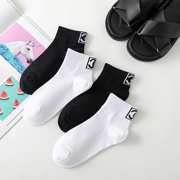 

new arrival luxury socks for women girls letter c cotton ankle socks designer short socks white black wholesale price, Pink;yellow