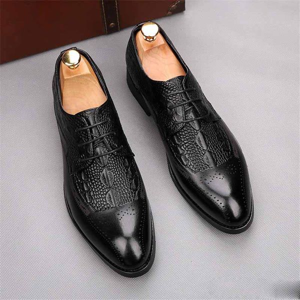 Novos Homens apontou Imitação jacaré grain flats Sapatos De Luxo designer de Homecoming Vestido de Casamento prom sapatos para cavalheiro