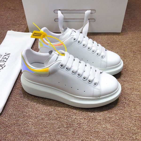 

high-end luxury men's women's party casual shoes jogging sneakers triple fashiondesigner platform men's and women's shoe, Black