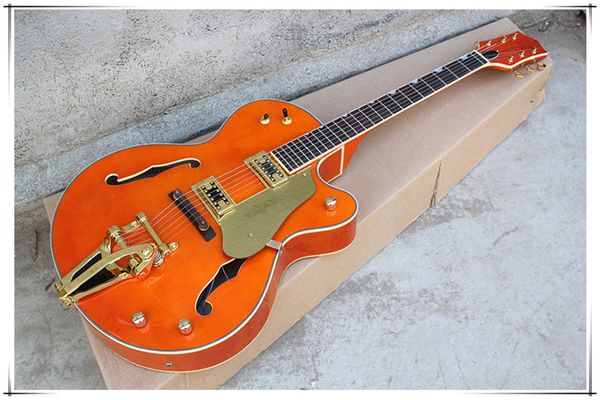 Orange Semi-Hollow Body Golden Hardware 2 Pickups E-Gitarre mit großer Tremolo-Brücke, Palisander-Griffbrett, kann individuell angepasst werden