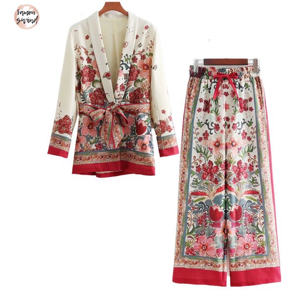 

piece 2 set women pajamas suit female style flower pattern european style casual holiday sandy beach jacket pants low suit, White