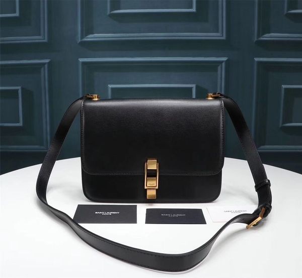 

small clear brand designer woman 2019 new fashion messenger bag chains shoulder bag female rivets transparent square pu handbag 585060
